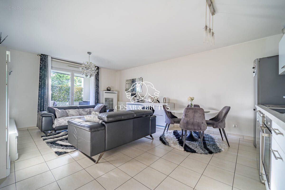 Appartement à vendre, 68m², Saint-Fons