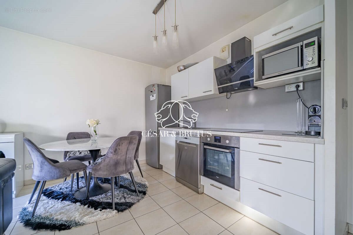 Appartement à vendre, 68m², Saint-Fons