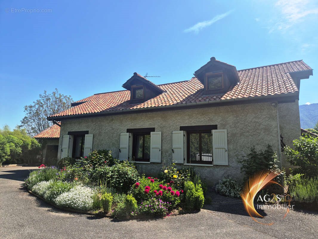 Maison à vendre, 210m², Pontcharra
