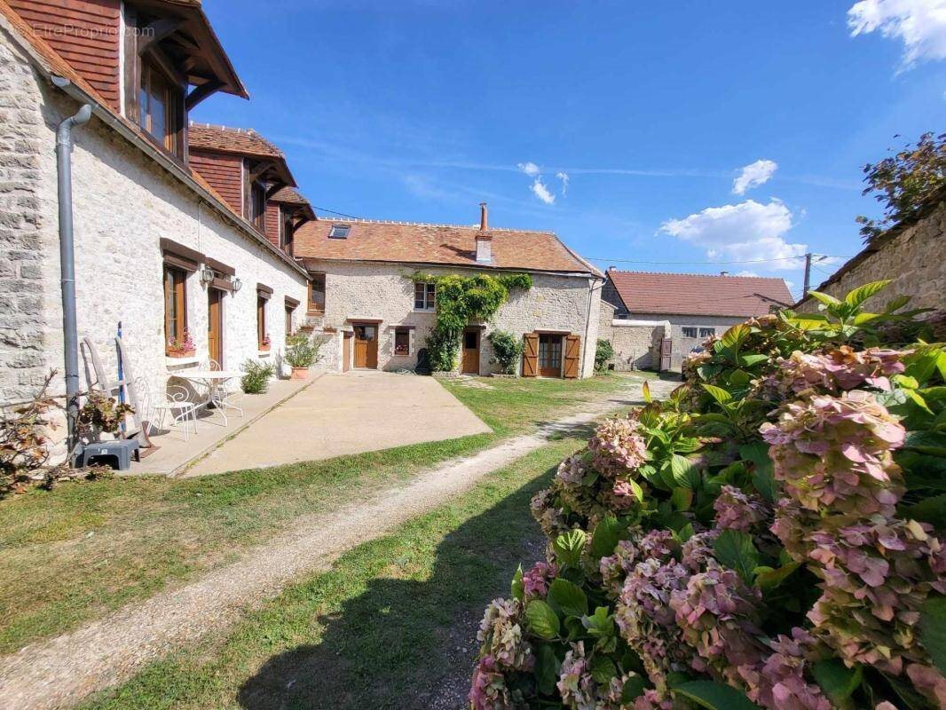 Maison à vendre, 198m², Etampes