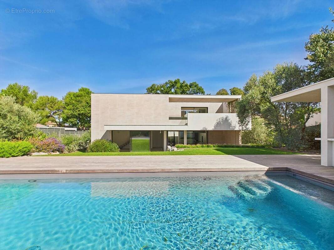 Maison à vendre, 235m², Saint-Rémy-de-Provence