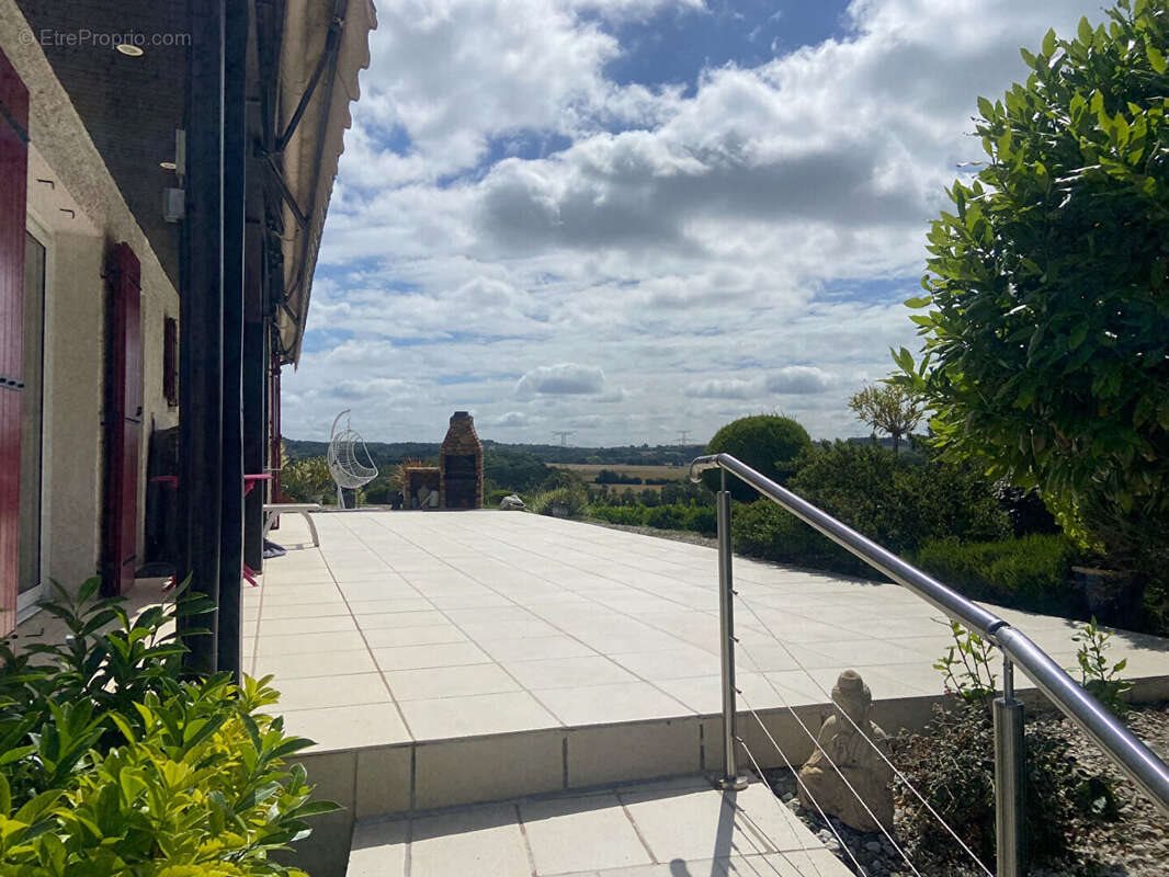 Maison à vendre, 131m², Chaulgnes
