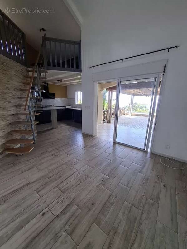 Maison à vendre, 76m², Saint-Pierre