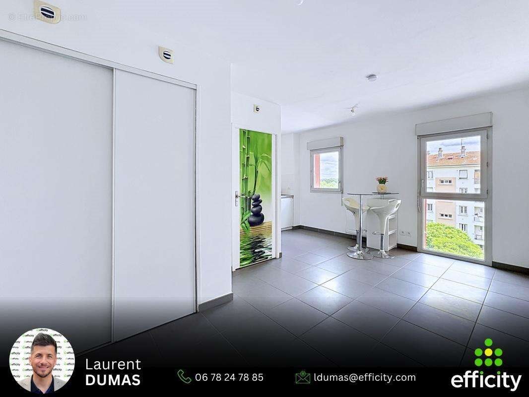 Appartement à vendre, 25m², Vernaison