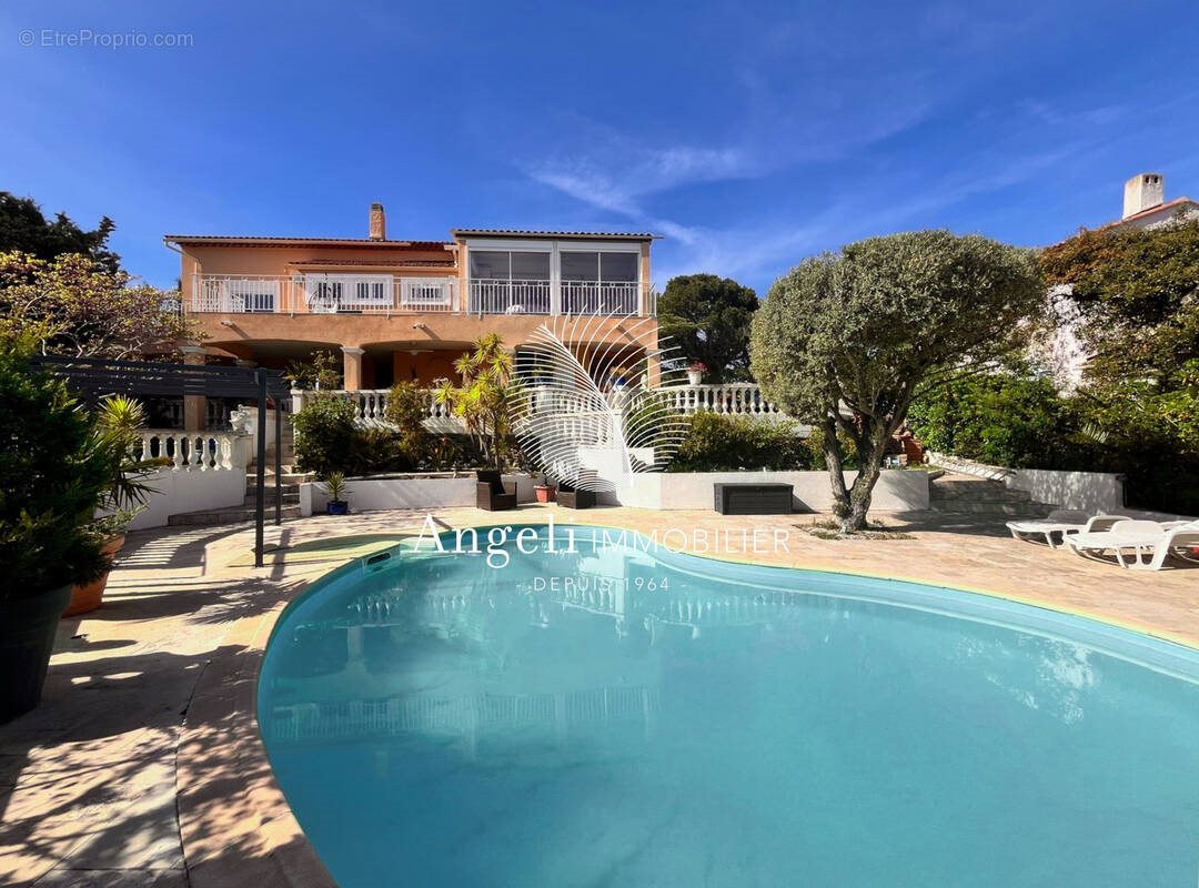Maison à vendre, 160m², Fréjus