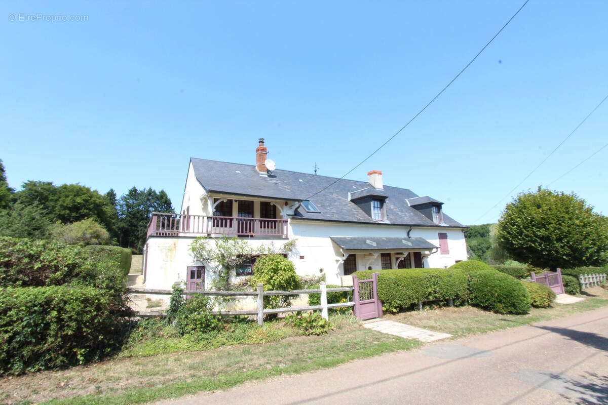 Maison à vendre, 176m², Saint-Aubin-les-Forges