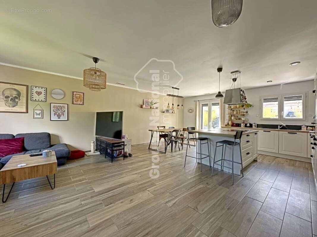 Maison à vendre, 91m², Le Crès