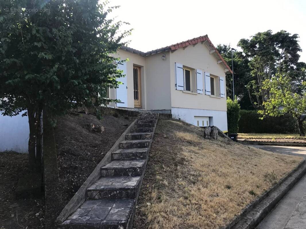 Maison à vendre, 93m², Bressuire