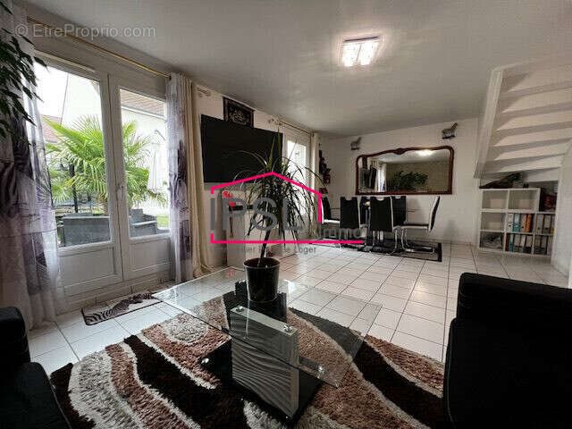 Maison à vendre, 80m², Cesson
