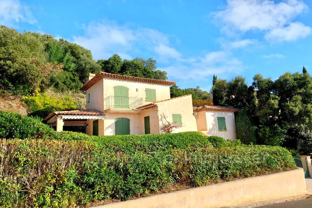 Maison à vendre, 82m², Cavalaire-sur-Mer