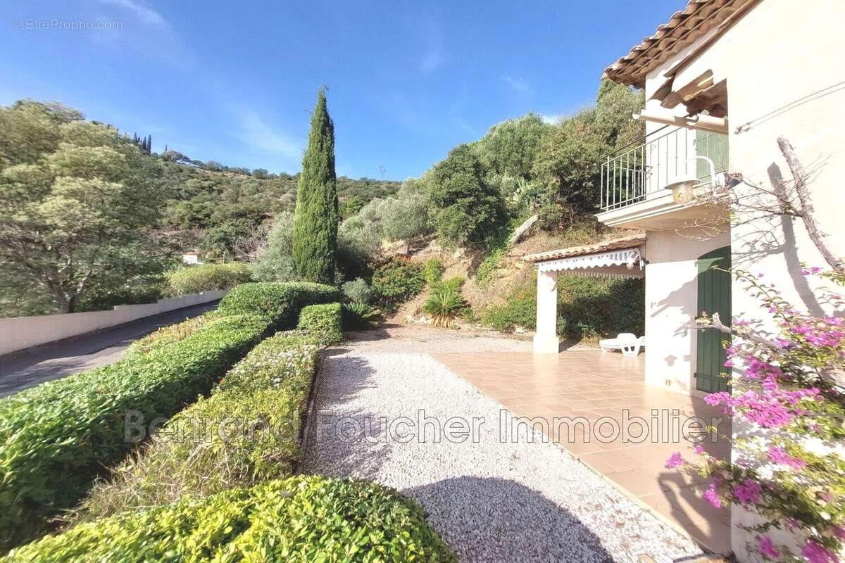 Maison à vendre, 82m², Cavalaire-sur-Mer