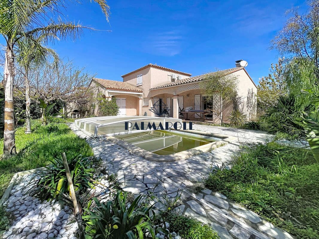 Maison à vendre, 137m², Perpignan