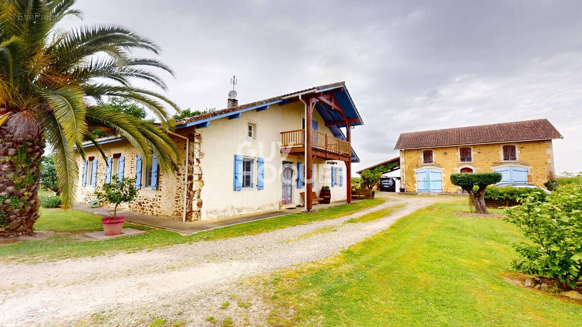 Maison à vendre, 288m², Hagetmau