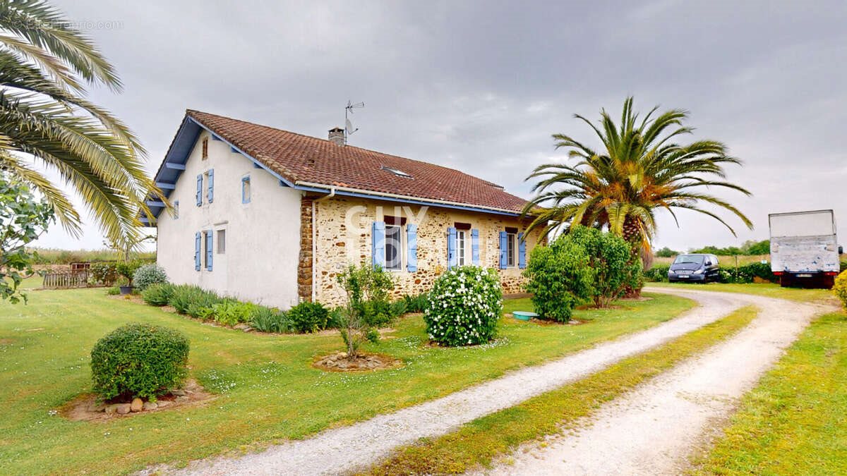 Maison à vendre, 288m², Hagetmau