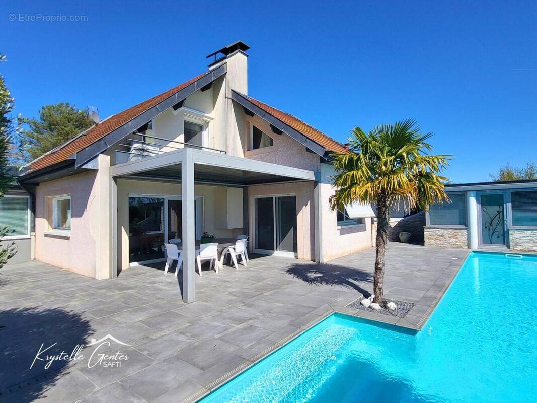 Maison à vendre, 202m², Dole