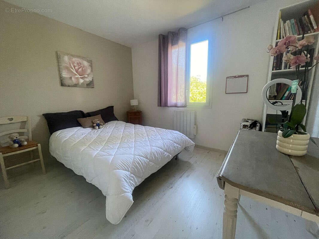 Maison à vendre, 94m², Yves