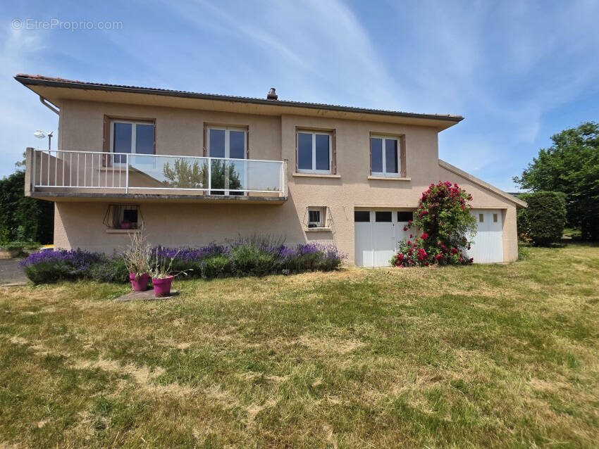 Maison à vendre, 72m², Les Ancizes-Comps