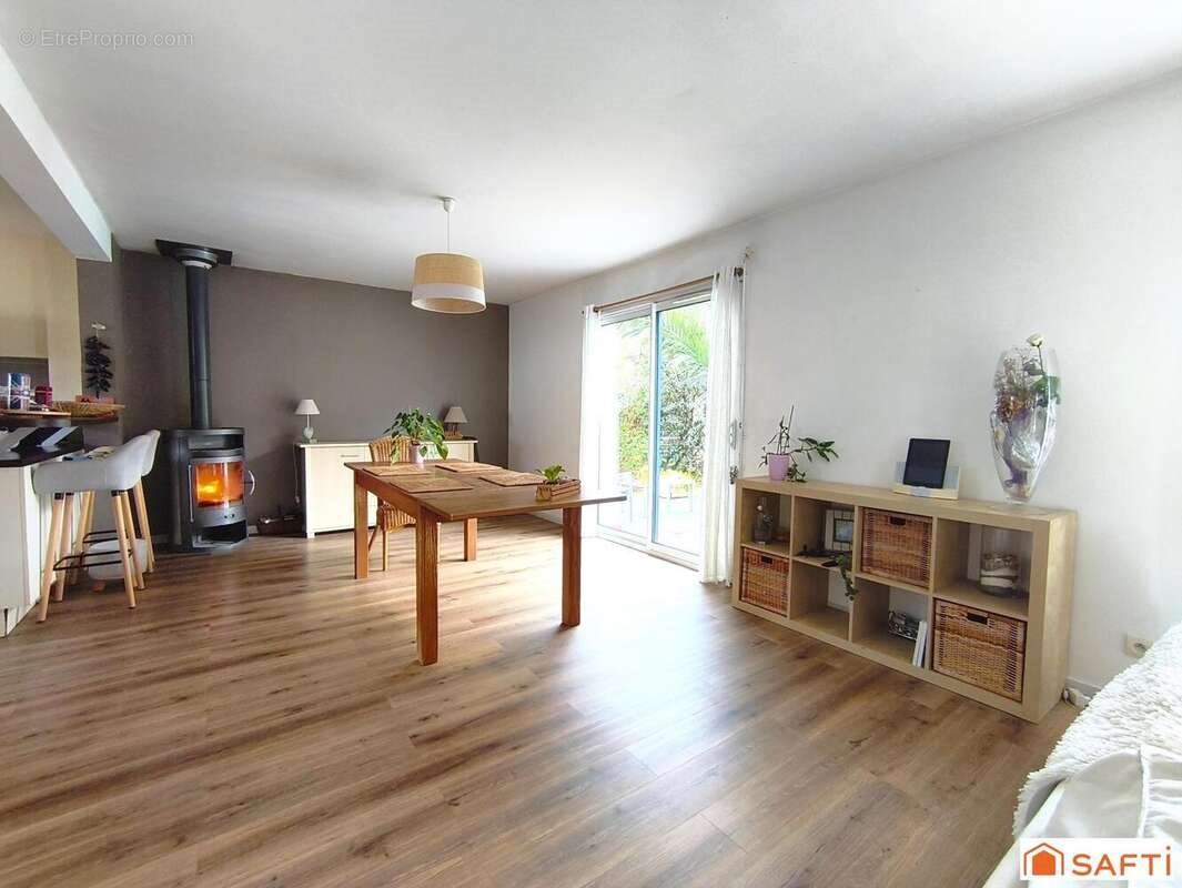 Maison à vendre, 115m², Clohars-Carnoët
