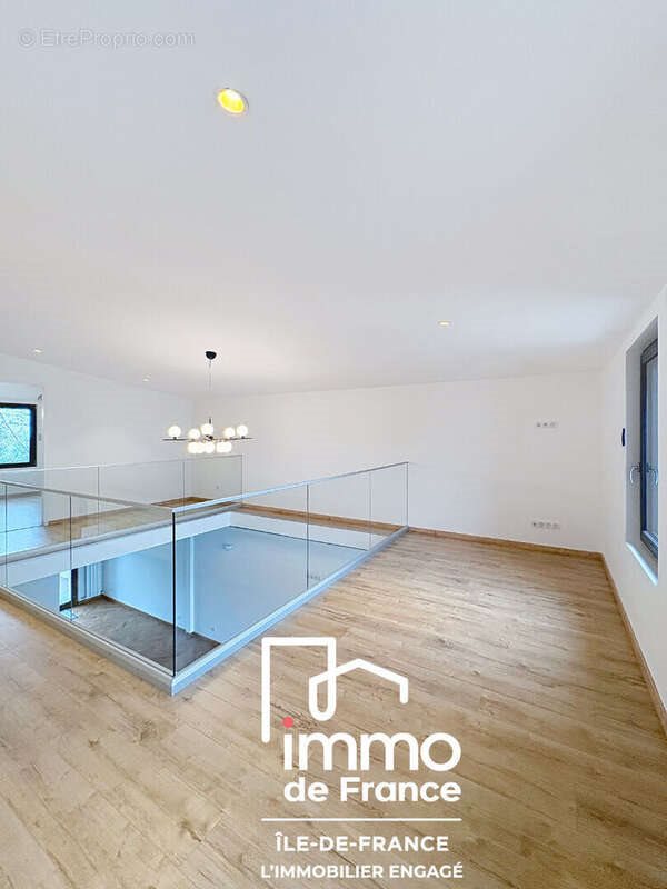 Maison à vendre, 244m², Argenteuil