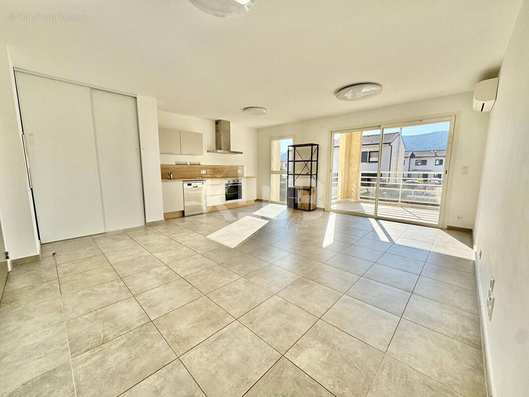 Appartement à vendre, 68m², Lucciana