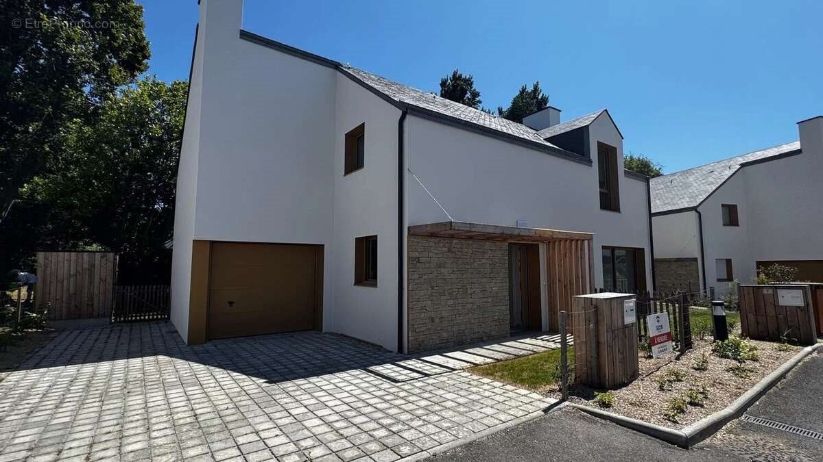 Maison à vendre, 125m², Larmor-Baden