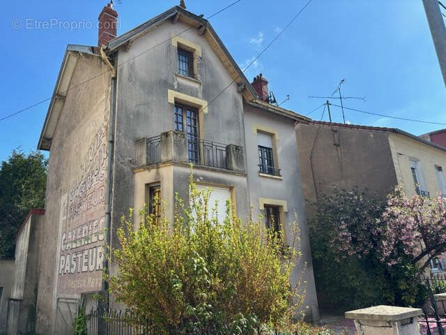 Maison à vendre, 147m², Jarny