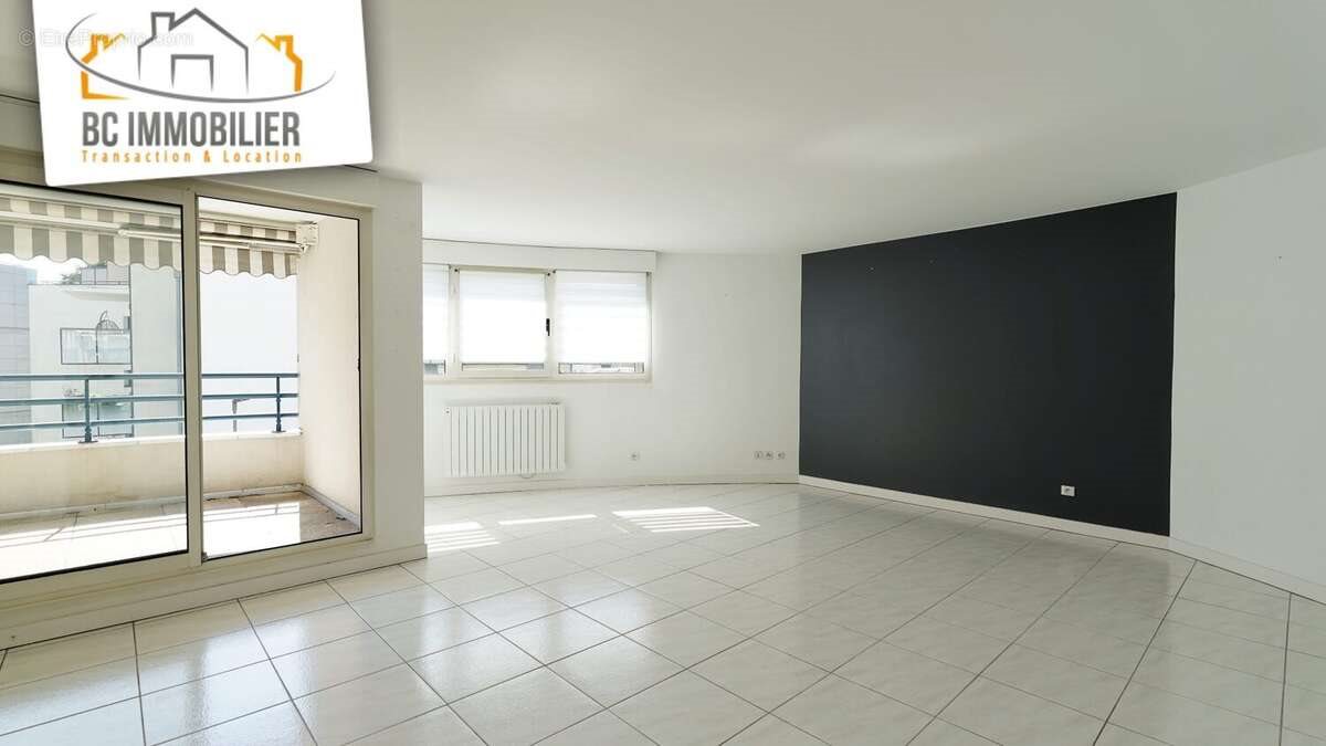 Appartement à vendre, 61m², Ferney-Voltaire
