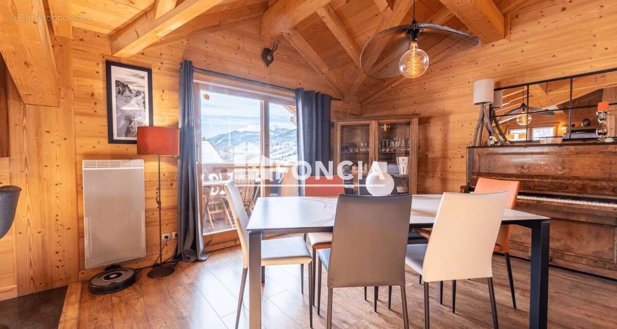 Maison à vendre, 386m², Flumet