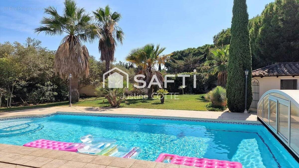 Maison à vendre, 260m², Agde (Cap d'Agde)