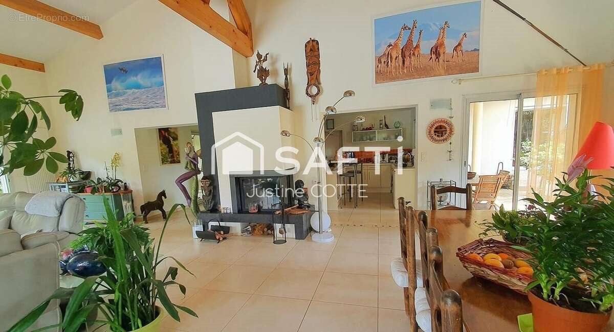 Maison à vendre, 260m², Agde (Cap d'Agde)