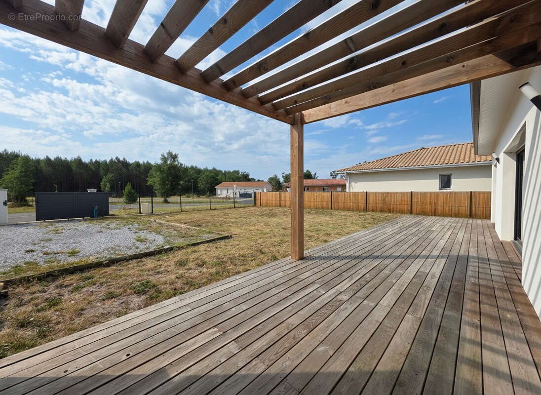 Maison à vendre, 102m², Vielle-Saint-Girons