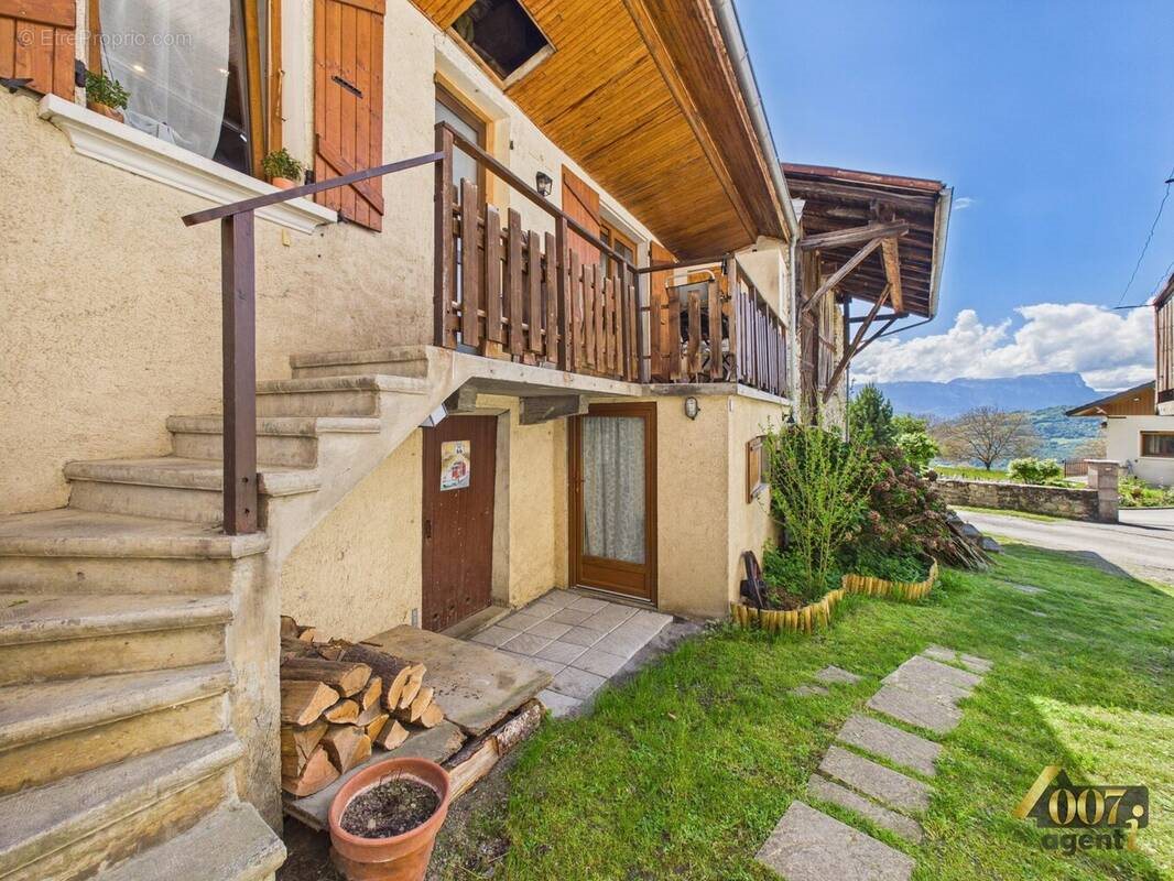 Maison à vendre, 83m², Presle