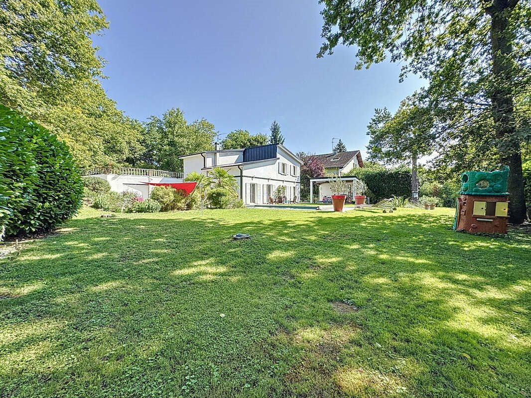 Maison à vendre, 265m², Prouilly