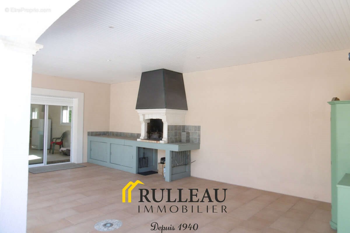 Maison à vendre, 227m², Ambarès-et-Lagrave