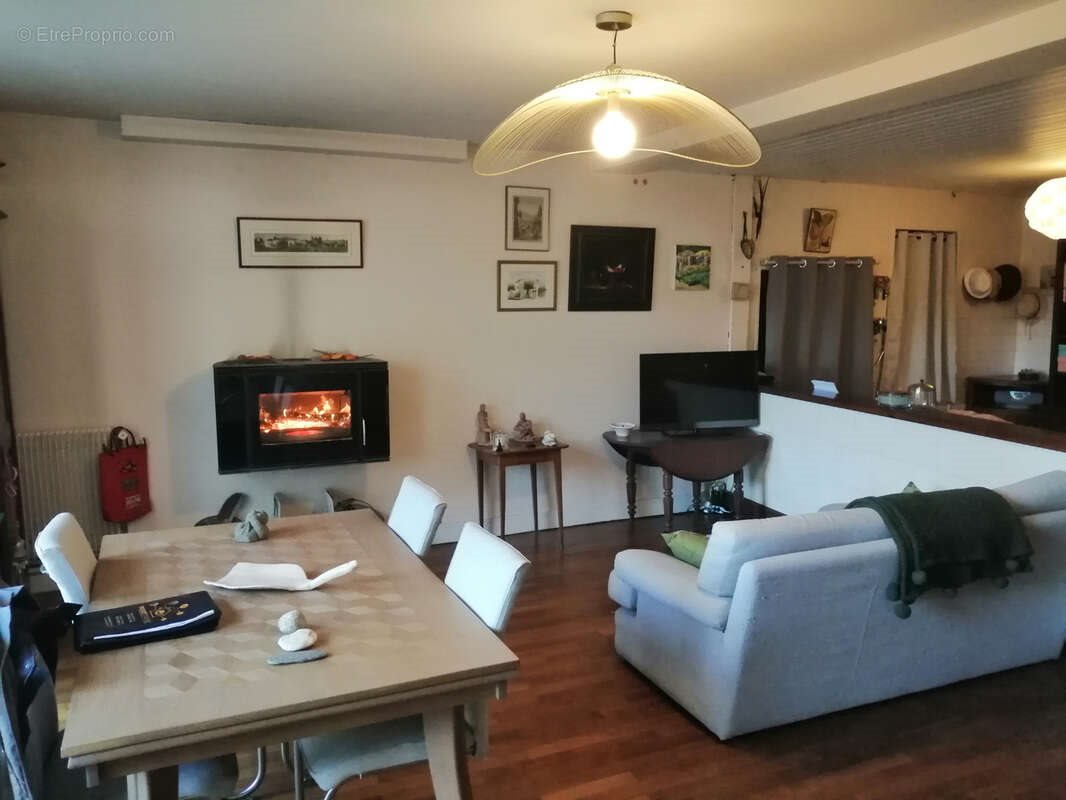 Maison à vendre, 138m², Saint-Séverin