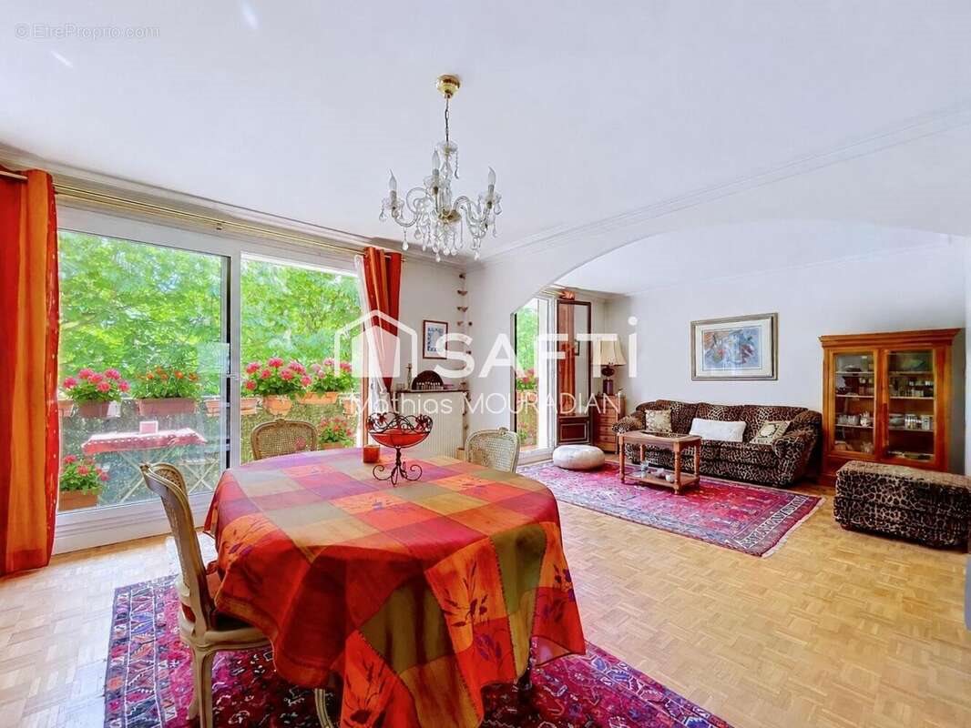 Appartement à vendre, 71m², Saint-Maur-des-Fossés
