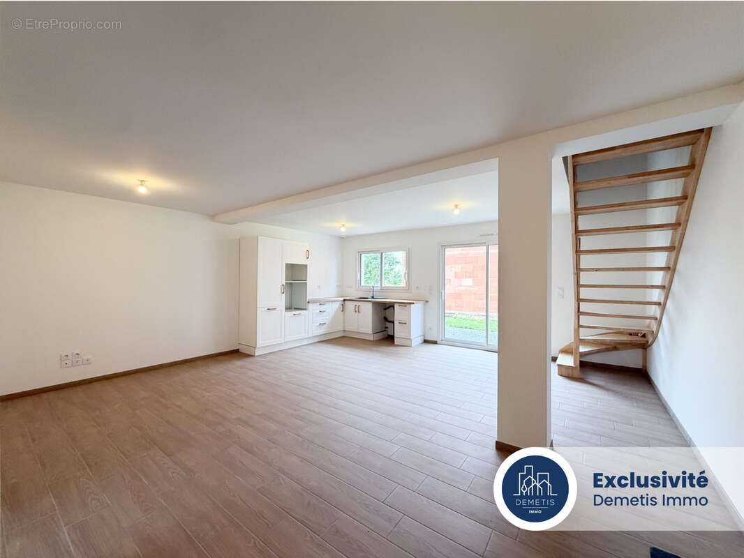 Maison à vendre, 97m², Sargé-lès-le-Mans