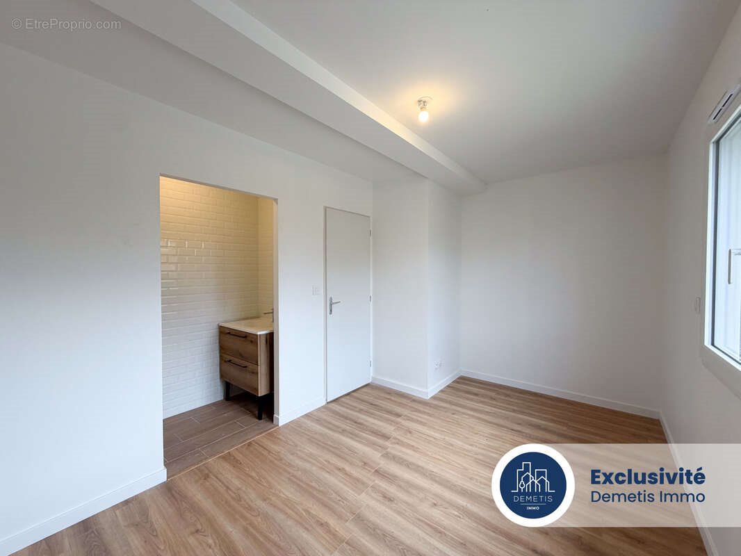 Maison à vendre, 97m², Sargé-lès-le-Mans