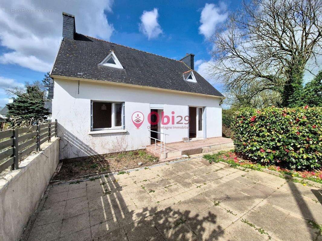 Maison à vendre, 68m², Châteauneuf-du-Faou