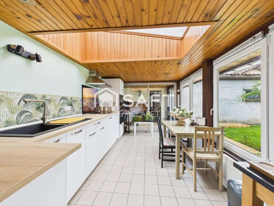 Maison à vendre, 103m², Cavignac