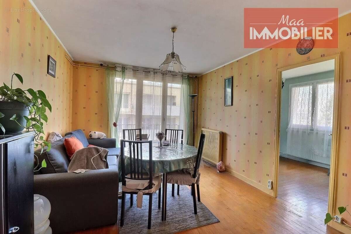 Appartement à vendre, 53m², Saint-Etienne