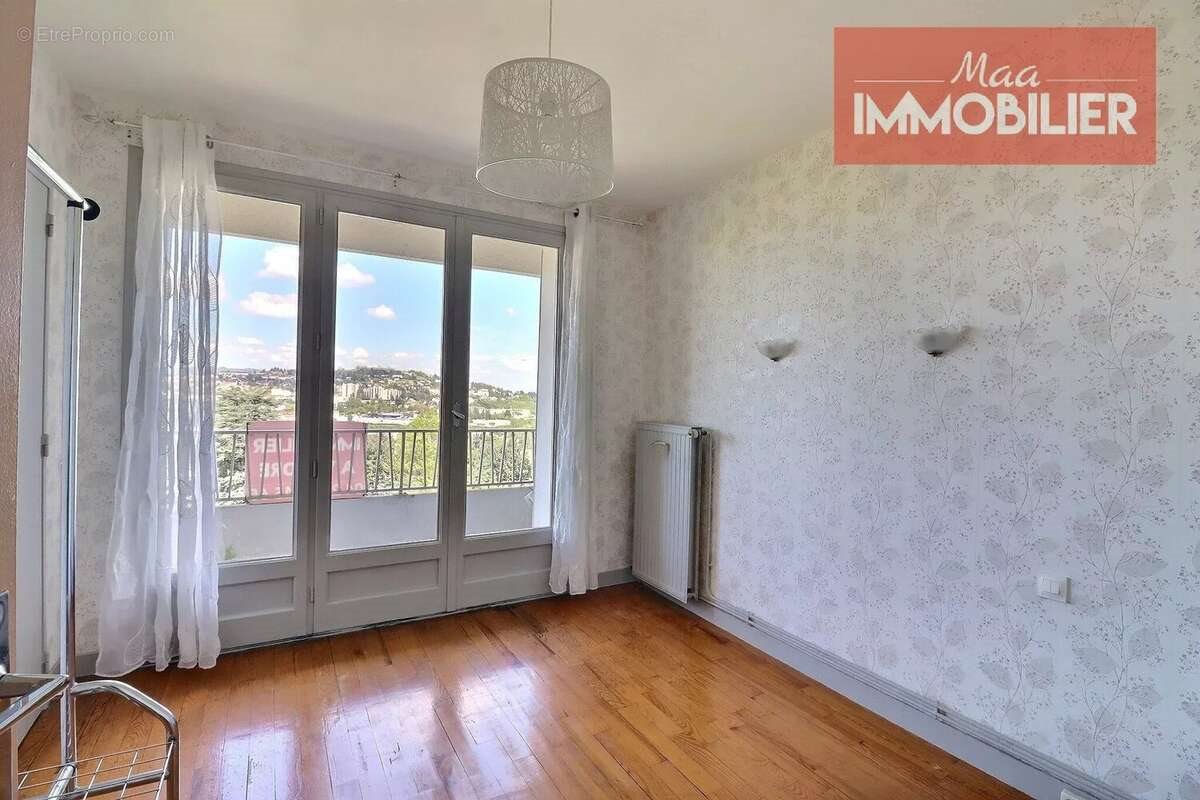Appartement à vendre, 53m², Saint-Etienne