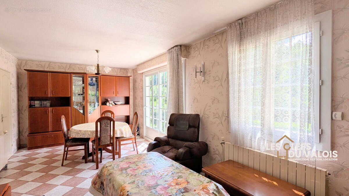 Maison à vendre, 83m², Crépy-en-Valois