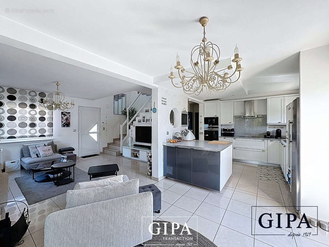 Maison à vendre, 136m², Neugartheim-Ittlenheim