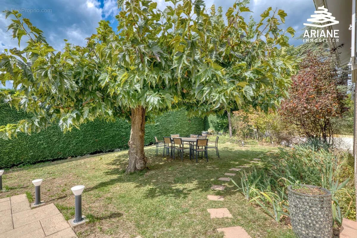Maison à vendre, 150m², Chaponost