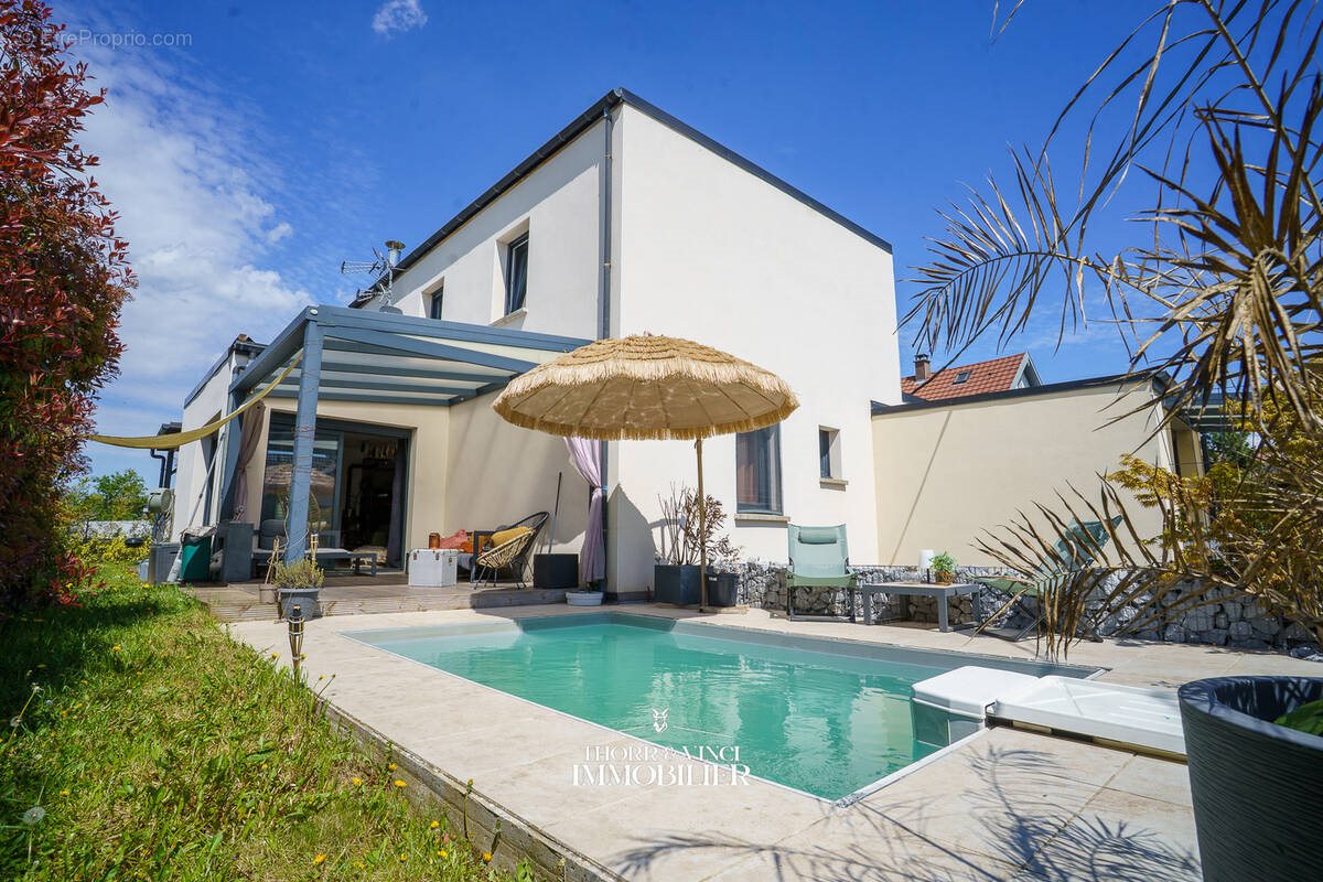 Maison à vendre, 159m², Kembs