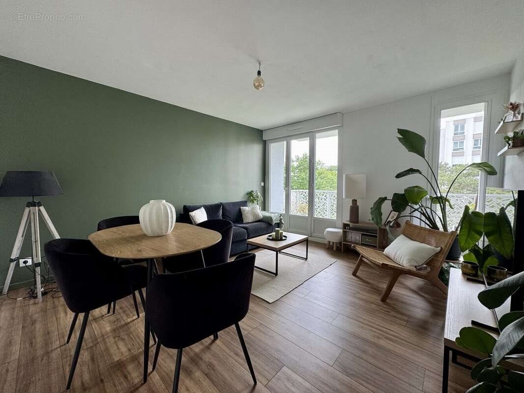 Appartement à vendre, 61m², Rennes