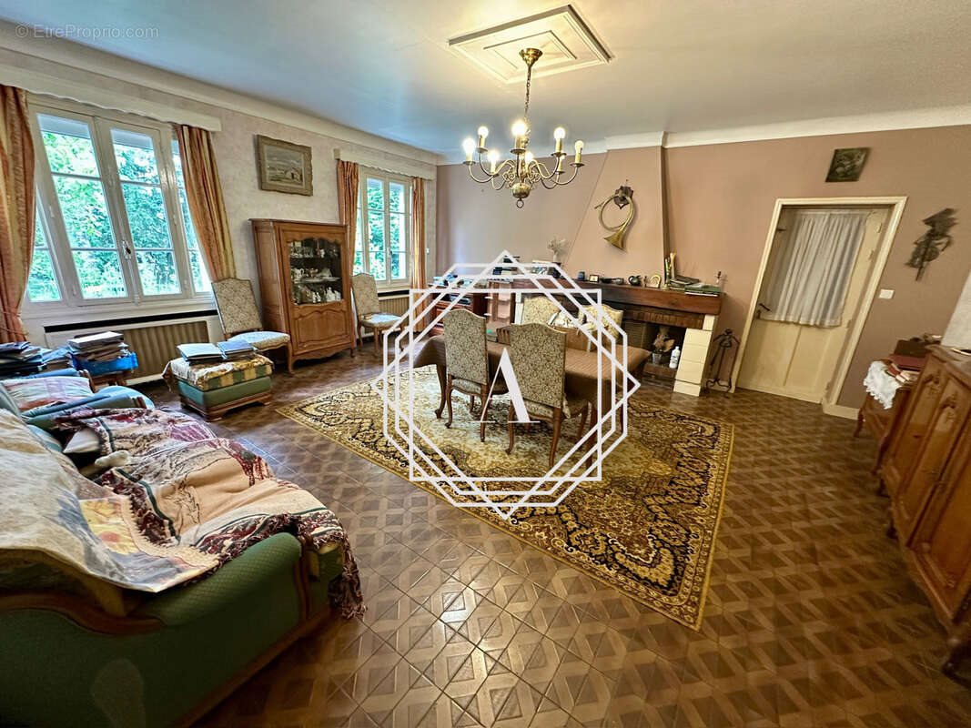 Maison à vendre, 210m², Chambly