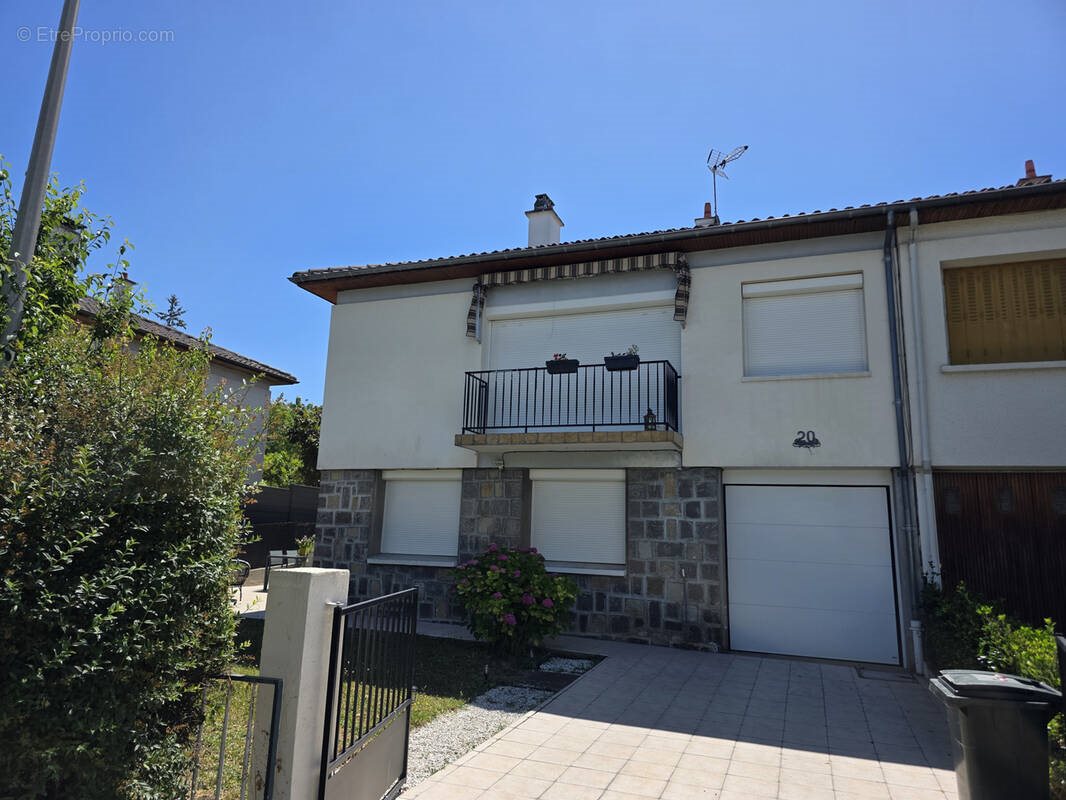 Maison à vendre, 120m², Romagnat