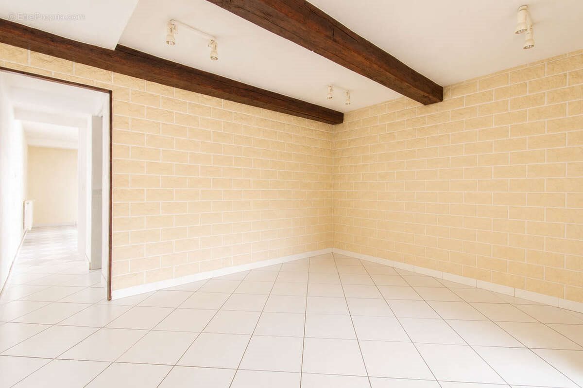 Appartement à vendre, 153m², Charleville-Mézières
